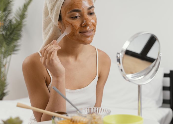 10 DIY Face Packs Using Kitchen Ingredients for Naturally Healthy Skin